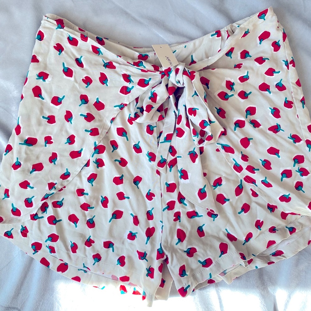 New with tag shorts